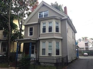 112 Green St, Lynn, MA 01902