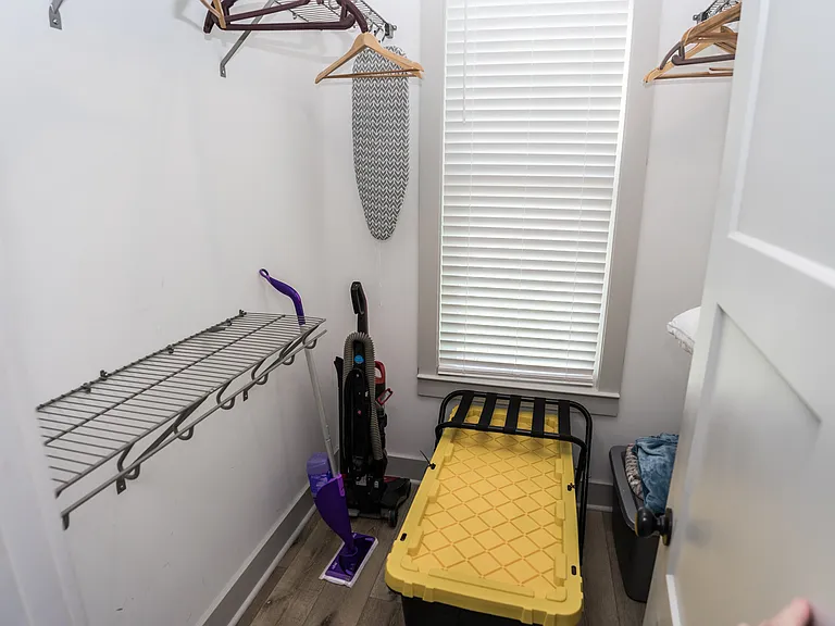 22524 Lakeview Dr — Photo 34