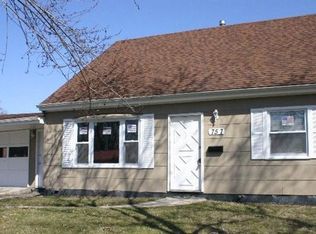 757 Capitol Rd, Valparaiso, IN 46385