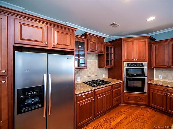 5th image of 18444 E Marbella Ln