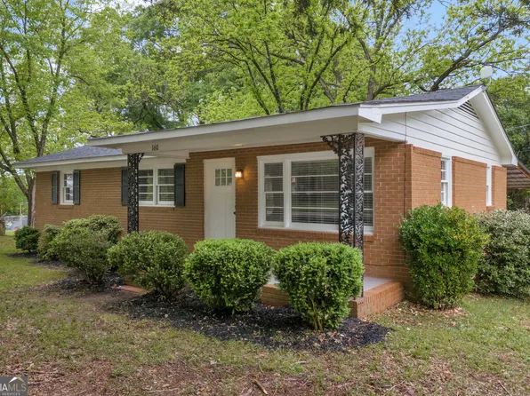 160 Jordan St, Royston, GA 30662