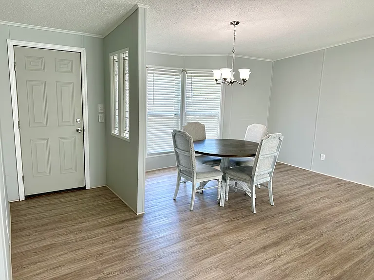 419 Quartermaster Ct — Photo 14