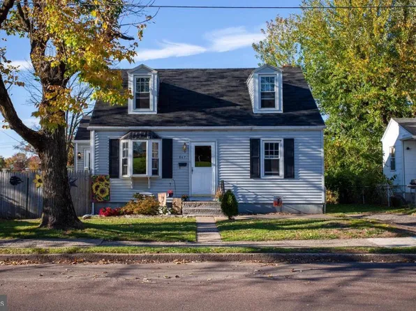 867 N Adams St, Pottstown, PA 19464