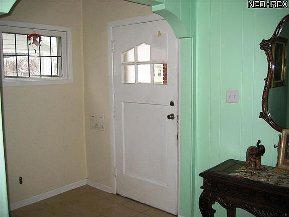 2nd image of 6914 Forest Ave