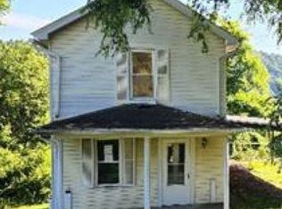 433 1st Ave, New Eagle, PA