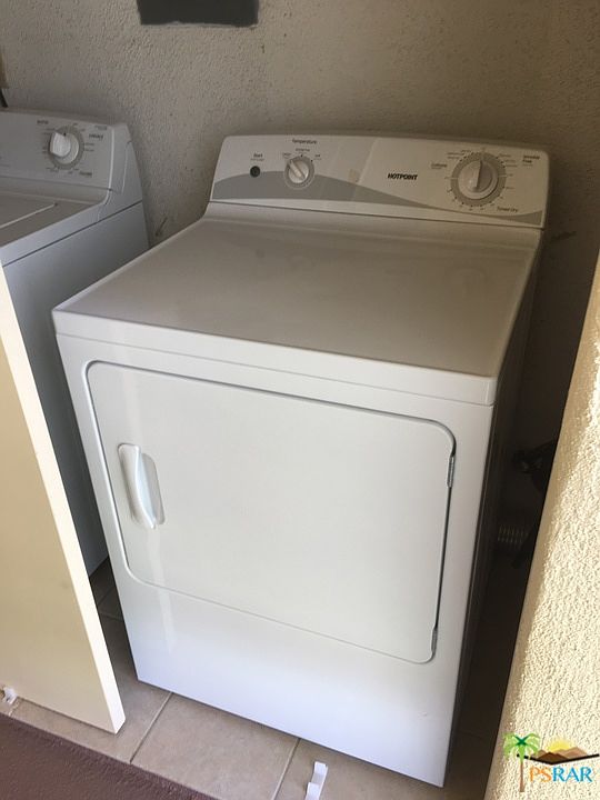 2nd image of 5300 E Waverly Dr APT F10