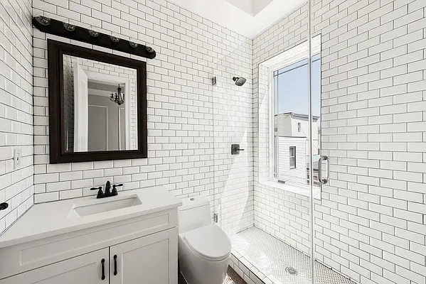 Sold by Nest Seekers International | media 23