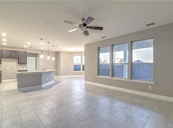 2nd image of 10237 Fox Springs Dr