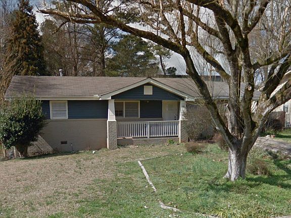 3rd image of 3251 Highland Dr SE