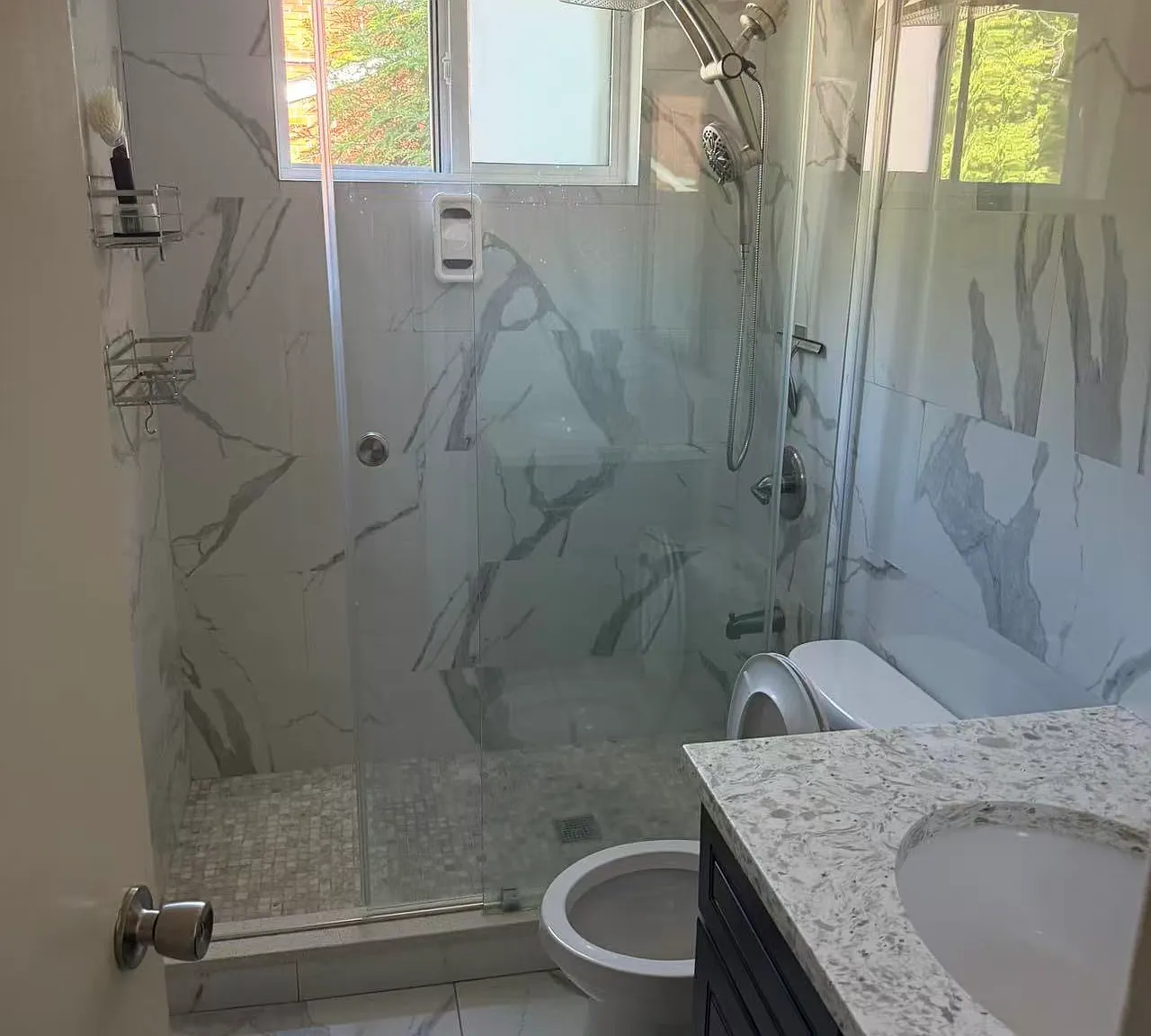 2 bed, 1000 sqft, $2,500 — Photo 2