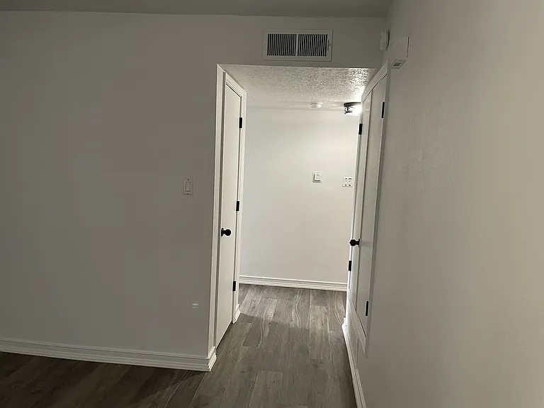 Just Renovated 2 Bed / 2 Bath Tucked Back in a Queit Foothills 4-Plex — Photo 9