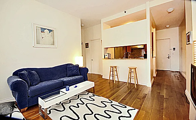 Rented by Kathi Markou, LREB | media 42