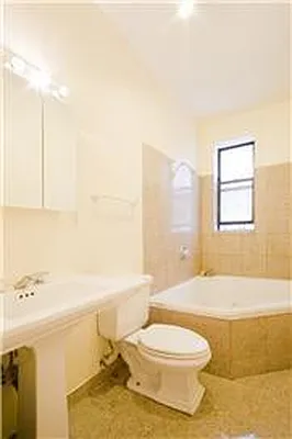 Rented by Living New York | media 24