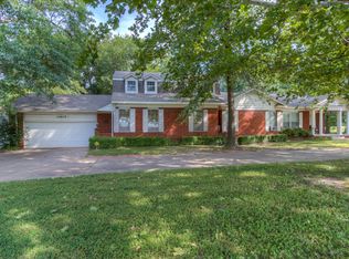 12615 E 101st St S, Broken Arrow, OK 74012