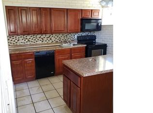 735 Bethnal Rd, Baltimore, MD 21229