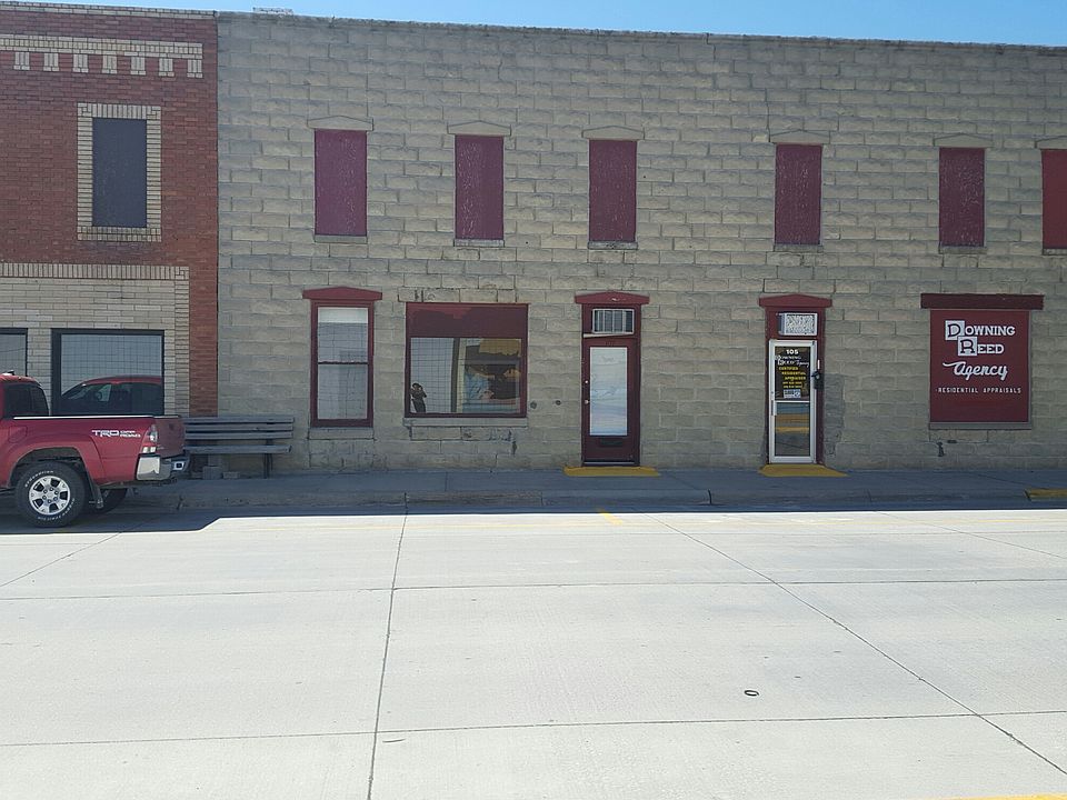 1st image of 107 E 19th Ave