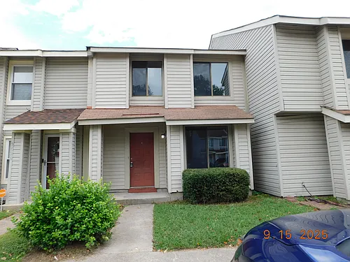 5624 Old Guard Cres Photo 1