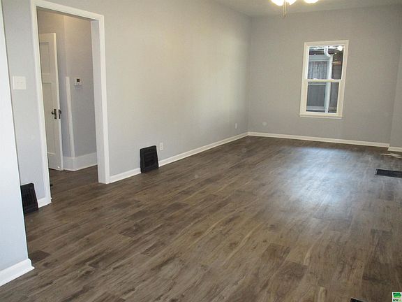 5th image of 2608 Jennings St