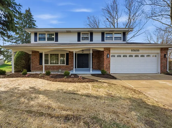 6S656 Avon Ct, Naperville, IL 60540