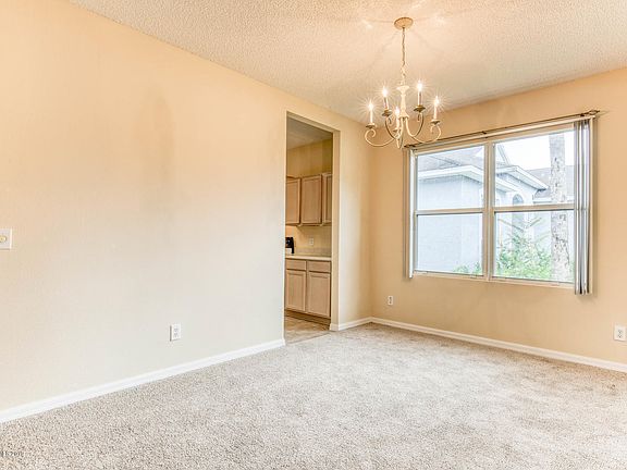3rd image of 3447 Mount Carmel Ln