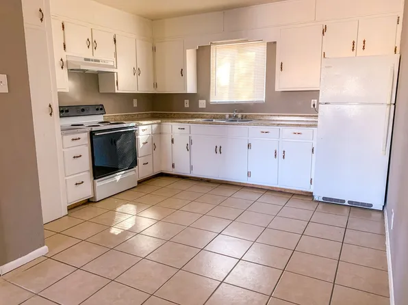 Beautiful Apartment Community with Residential Courtyard, 213 & 217 San Pablo St NE #217-4, Albuquerque, NM 87108