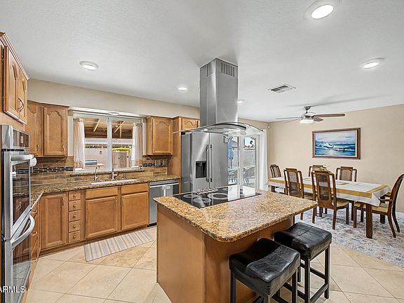 5th image of 760 N COMANCHE Drive