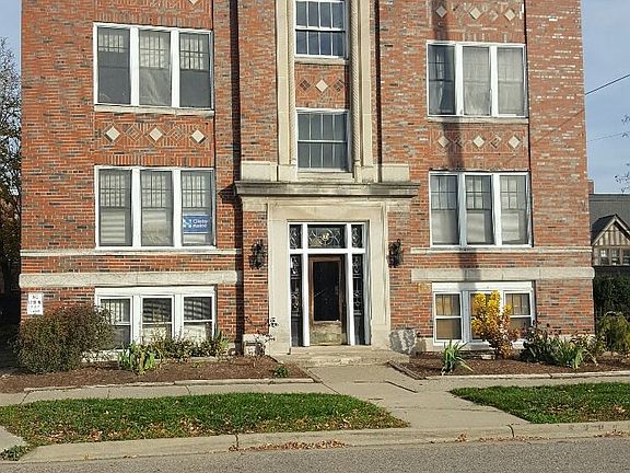 Exterior 2