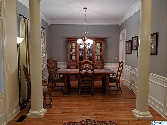 4th image of 219 Bishop Farm Way NW