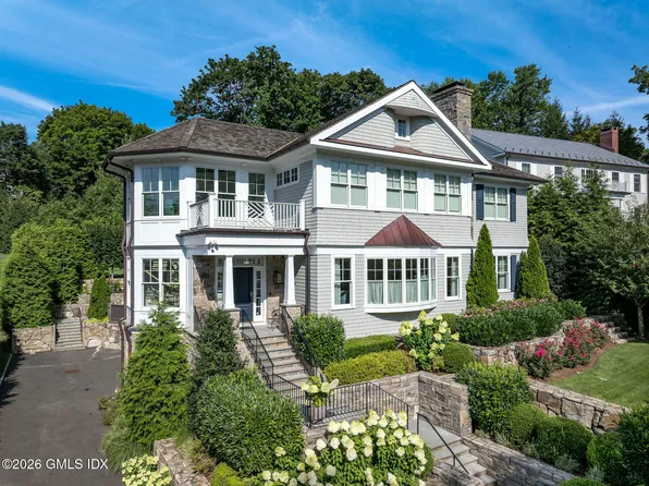 248 Overlook Dr, Greenwich, CT 06830