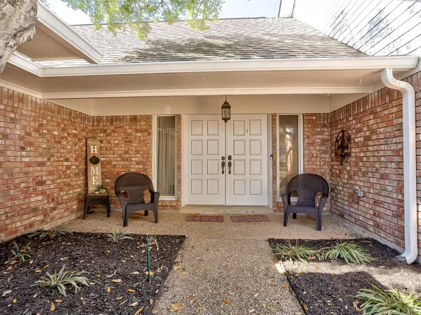 2005 Surrey Ln, Bossier City, LA 71111