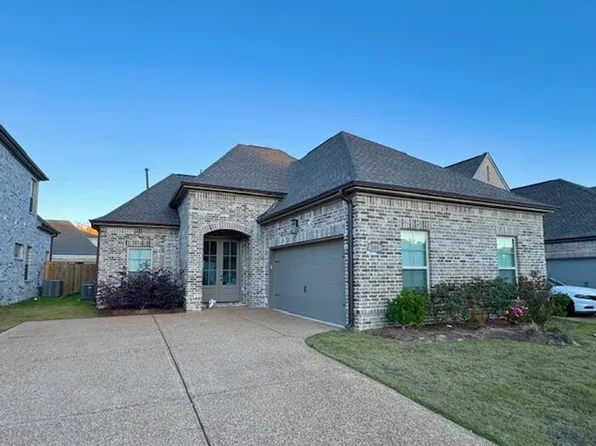 566 Tucker View Dr, Cordova, TN 38018