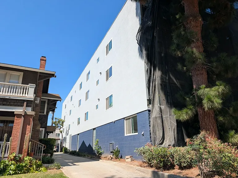 3665 E 1st St #205 — Photo 19