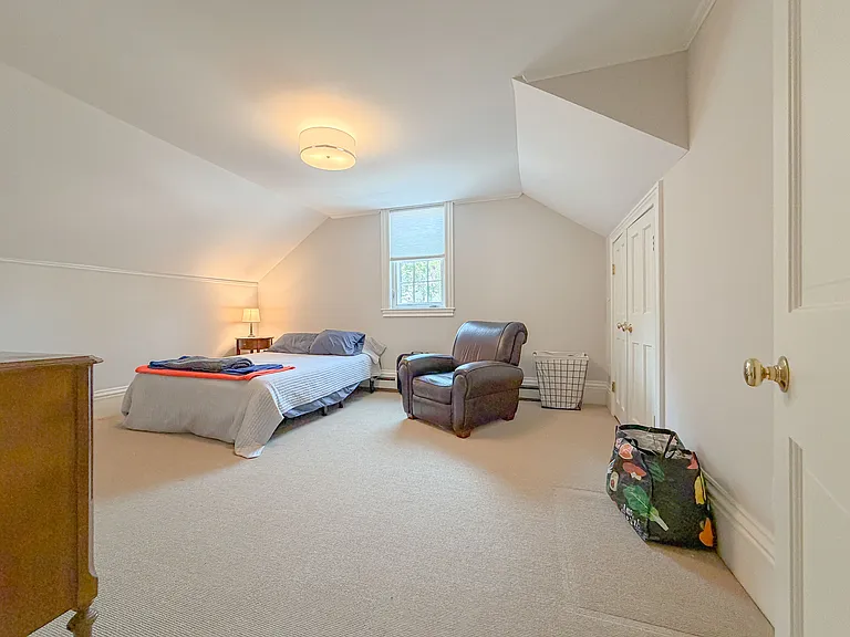 168 Danforth St #3 — Photo 28