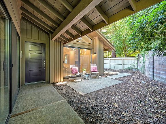 5th image of 1815 Discovery Village Ln