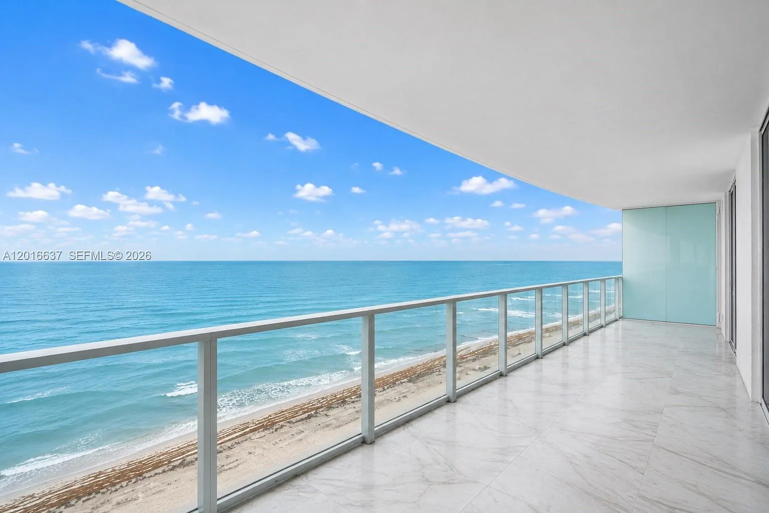 Apogee Beach Condominium — Photo 3