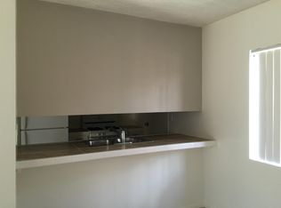 46050 Hwy 74 APT 5, Palm Desert, CA 92260