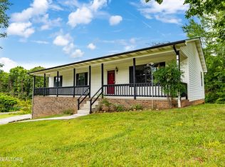 2710 Timberline Dr, Maryville, TN 37801