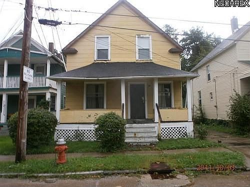 1st image of 2853 E 98th St