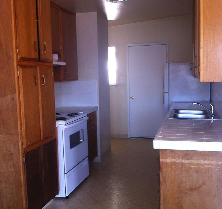 2nd image of 2824 Milo Way