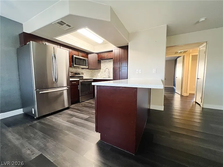 8410 Eldora Ave #1004 — Photo 25