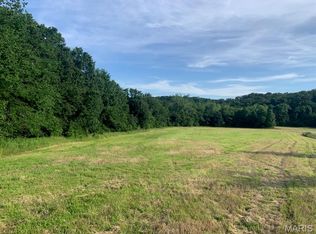 8 Sydney Rd, Hannibal, MO 63401