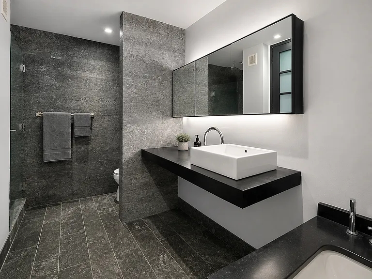 20 Pine St #2305 — Photo 3