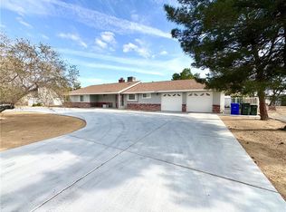 19955 Shoshonee Rd, Apple Valley, CA 92307