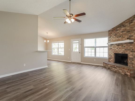 4th image of 2700 Taylor Hill Dr