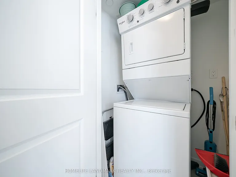 4015 Hickory Dr #2 — Photo 10