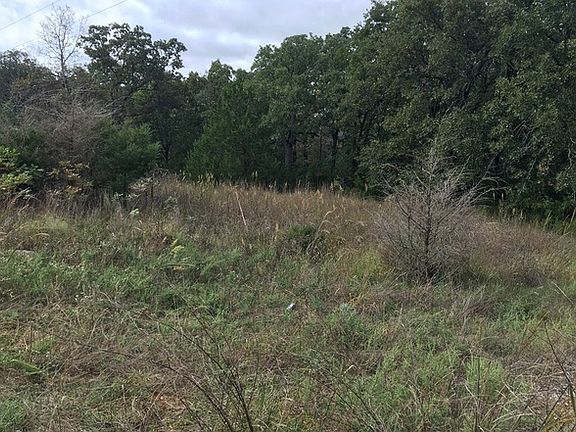 2nd image of 7400 Peaceful Oaks