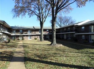 6923 Colonial Woods Dr APT 14, Saint Louis, MO 63129