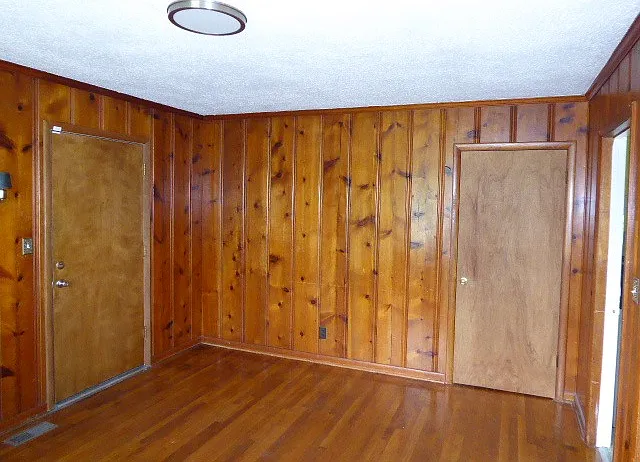214 Wilowen Dr — Photo 8