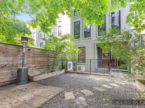 385 Jefferson Ave #A, Brooklyn, NY 11221