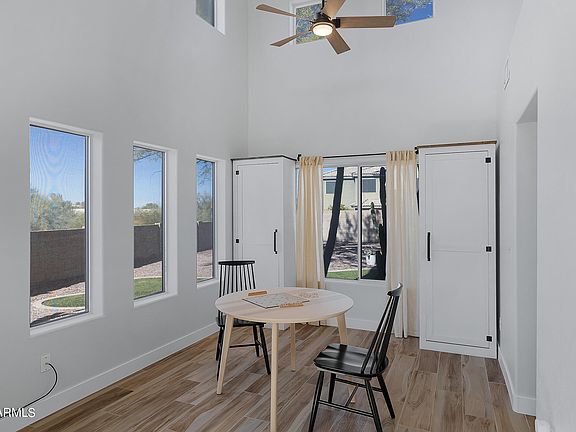 5th image of 4204 E CHAPAROSA Way
